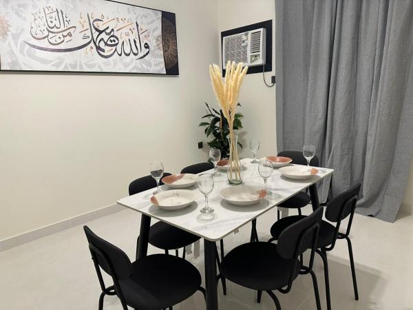 Apartment with 3 Bedrooms and a Living Room and Kitchen - Apartment 3 Bedroom - تصویر 44