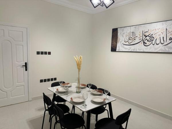 Apartment with 3 Bedrooms and a Living Room and Kitchen - Apartment 3 Bedroom - تصویر 24