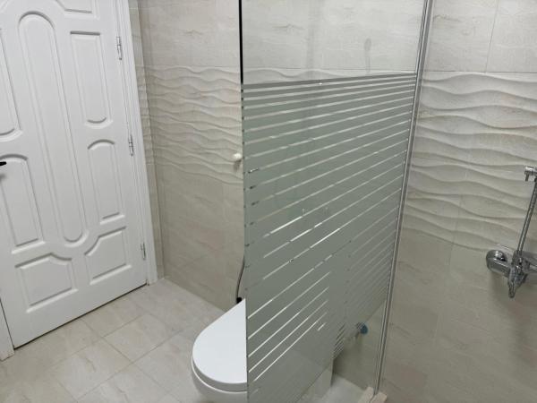 Apartment with 3 Bedrooms and a Living Room and Kitchen - Apartment 3 Bedroom - تصویر 10
