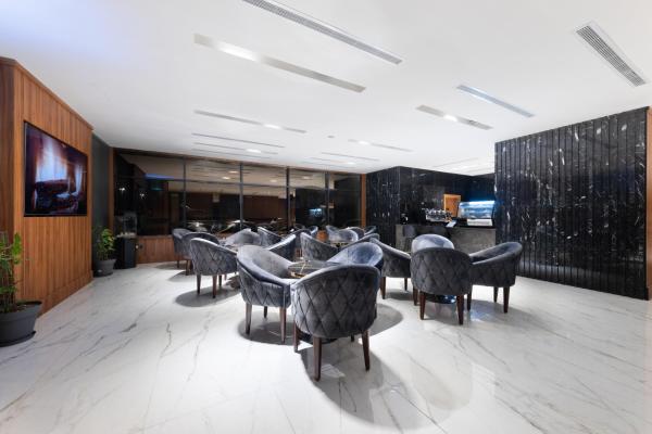 E Hotel - imej 42