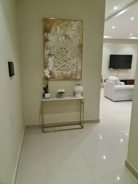 New Luxury Three Room Appartment - gambar 5