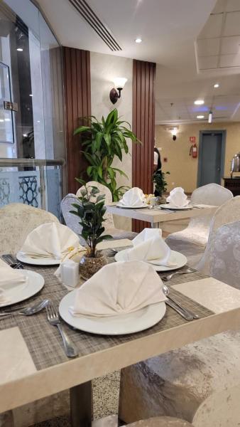 Qasr Al Ansar Golden Tulip Hotel - gambar 25
