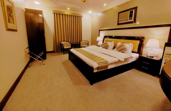AL Mokhmalia Serviced Apartments - gambar 5