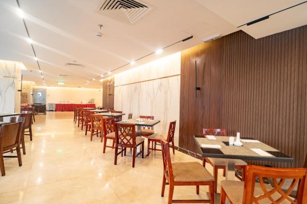 Emaar Elite Hotel Al Madinah - image 41