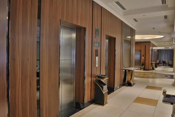 Diwan Al Hijrah Hotel - image 37