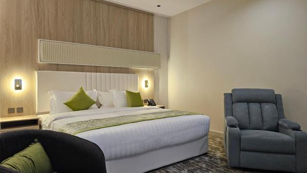 Al Nuqat Al Thamaniyah Hotel - image 24