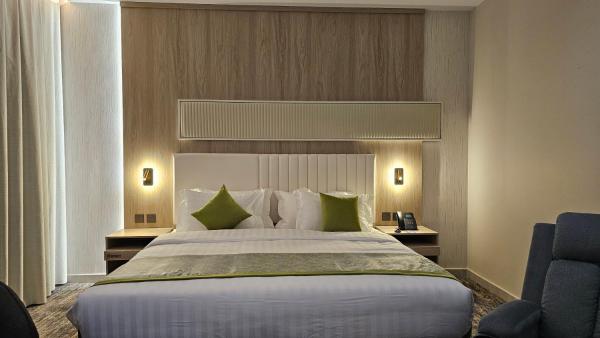 Al Nuqat Al Thamaniyah Hotel - image 49