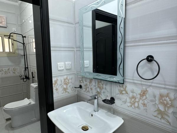 New Four-Bedroom Apartment Inside Al Haram Boundaries with Independent Entrance - afbeelding 19