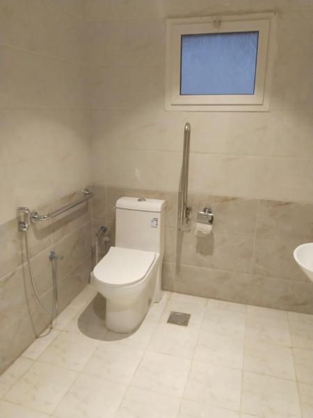 Luxury Apartment with Two Bedrooms, Two Bathrooms, Living Room and Dining Room - görsel 8