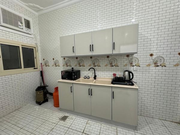New Four-Bedroom Apartment Inside Al Haram Boundaries with Independent Entrance - afbeelding 3