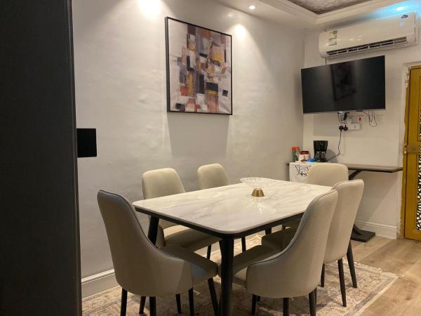 Entire Apartment - afbeelding 19
