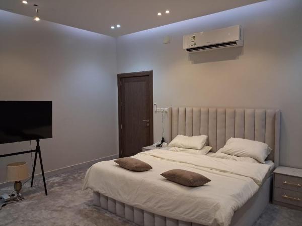 Raqi Master Studio Bed and Bathroom in Al Shorouq District s3 - image 4
