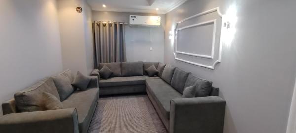 AZHAAR Suites - gambar 2