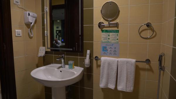 Triple One Hotel - afbeelding 18