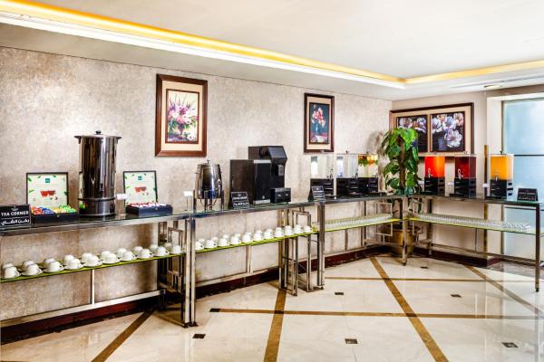 Millennium Al Aqeeq Hotel - imej 44