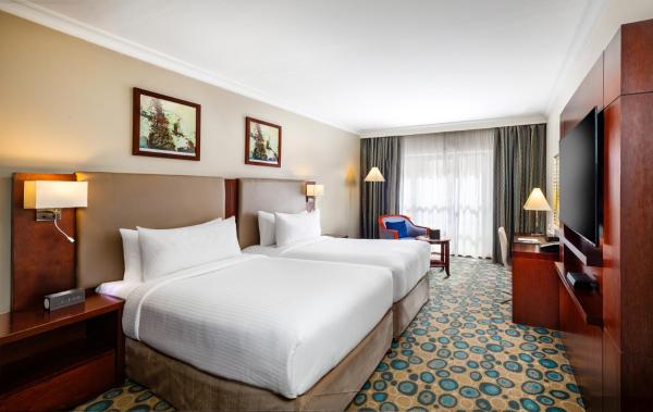 Millennium Al Aqeeq Hotel - imej 28