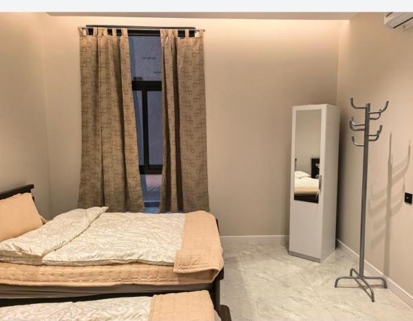 Modern 4 bedroom apartment 8 persons - görsel 12