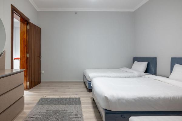 Family Apartment - gambar 8