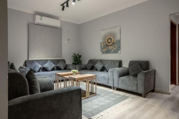 Family Apartment - gambar 16