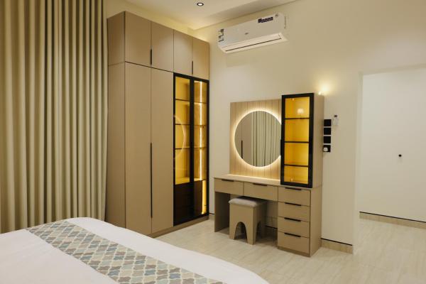 Garden Furnished Apartments - image 2