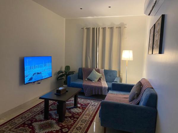Luxury Apartment with Two Bedrooms, Two Bathrooms, Living Room and Dining Room - görsel 31