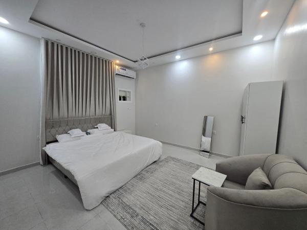 Distinctive Apartment for Rent - image 14