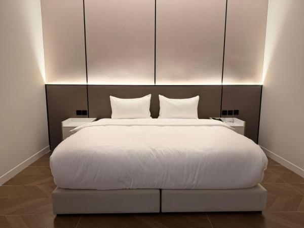Rest Serviced Apartments - görsel 13