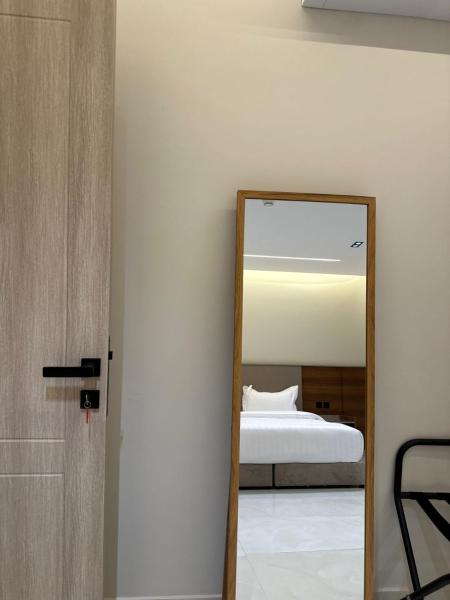 ELEGANT SERVICED APARTMENTs - imagen 12