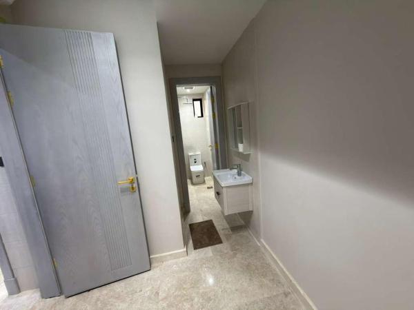 Aurion Executive Apartment - Next to Rashid Mall - Self Check-in - image 10