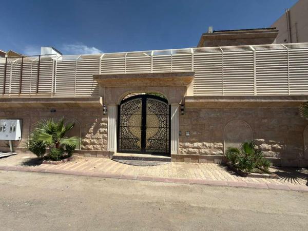 Aurion Grand Villa - 12BR Estate with Rooftop - Uhud Views & Private Elevator - image 15