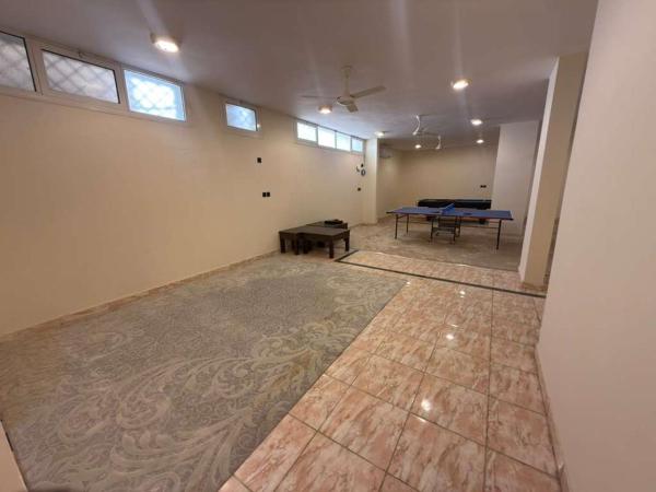 Aurion Grand Villa - 12BR Estate with Rooftop - Uhud Views & Private Elevator - image 28