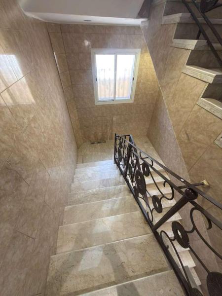 Aurion Grand Villa - 12BR Estate with Rooftop - Uhud Views & Private Elevator - image 7