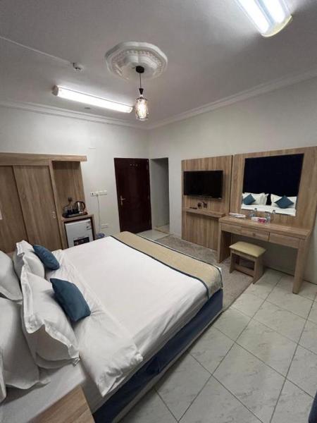 Al Madinah Furnished Suites Apartments - image 33