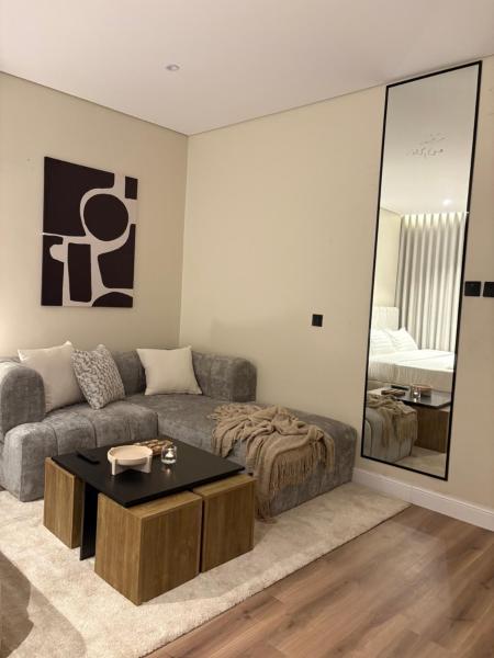 Quiet Bedroom and Sitting Area Apartment - gambar 5