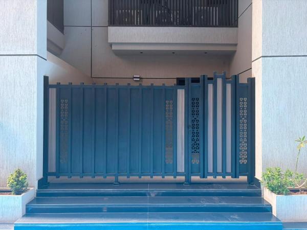 Hotel Villa with Three Bedrooms and Private Pool in Fully Equipped Compound - imej 10