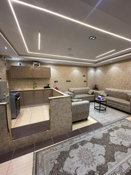 Apartment Consisting of Two Rooms and an External Lounge and Two Bathrooms - image 5
