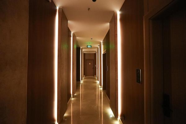 Aroma City Hotel - image 9