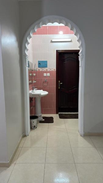 Apartment in Al Madinah near the Train and Airport - imej 7