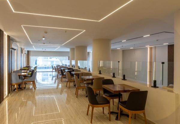 Rooh Al Madinah Hotel - image 5