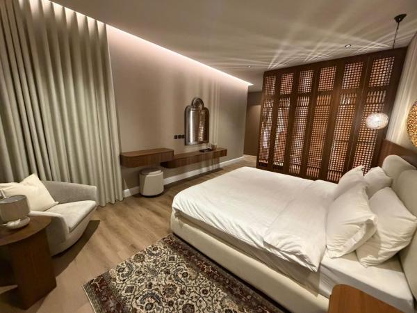 Atrah Luminous 3BR Luxury Family Residence - görsel 11