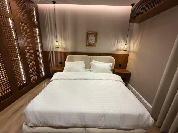 Atrah Luminous 3BR Luxury Family Residence - görsel 7