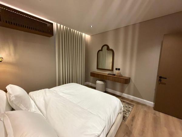 Atrah Luminous 3BR Luxury Family Residence - görsel 14