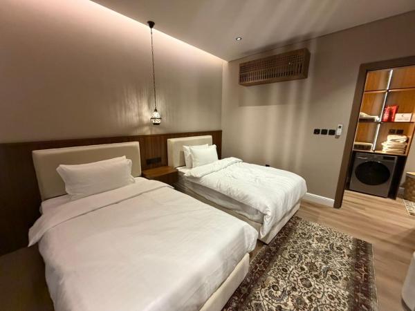 Atrah Luminous 3BR Luxury Family Residence - görsel 24