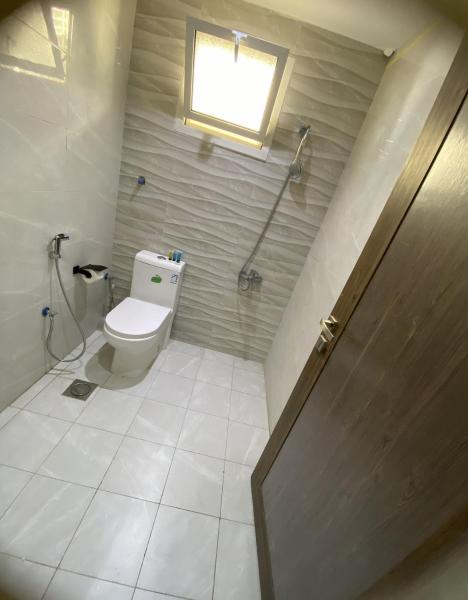 Elegant 3 Bedrooms and Living Room and Kitchen and Two Bathrooms in Hay Baqdu a1 - image 6