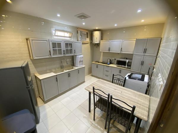 Elegant 3 Bedrooms and Living Room and Kitchen and Two Bathrooms in Hay Baqdu a1 - image 9