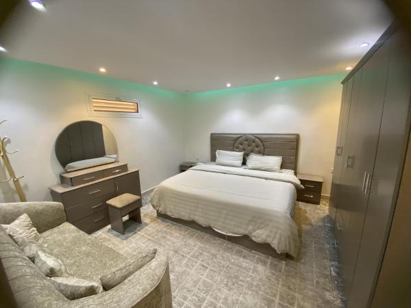 Distinctive Family Apartment with 3 Bedrooms, Lounge, Kitchen, and Two Bathrooms in Baqdo a2 - image 4