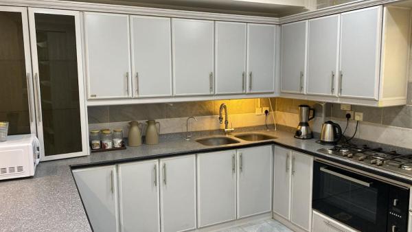 Al Mukhtarah Furnished Apartments 2 - imagen 9