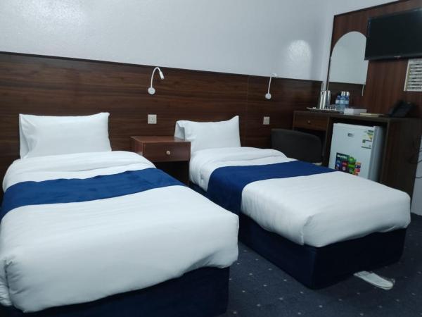 Waha Madain Hotel - image 18