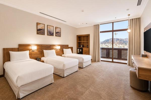 TeeLA HoTeL - image 13