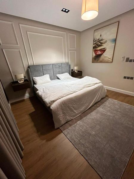 Apartment with a quiet lobby and self check-in - imagen 7